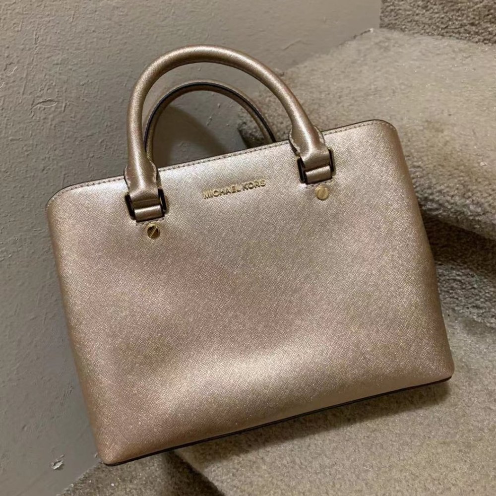 Michael Kors Savannah MD Satchel Gold